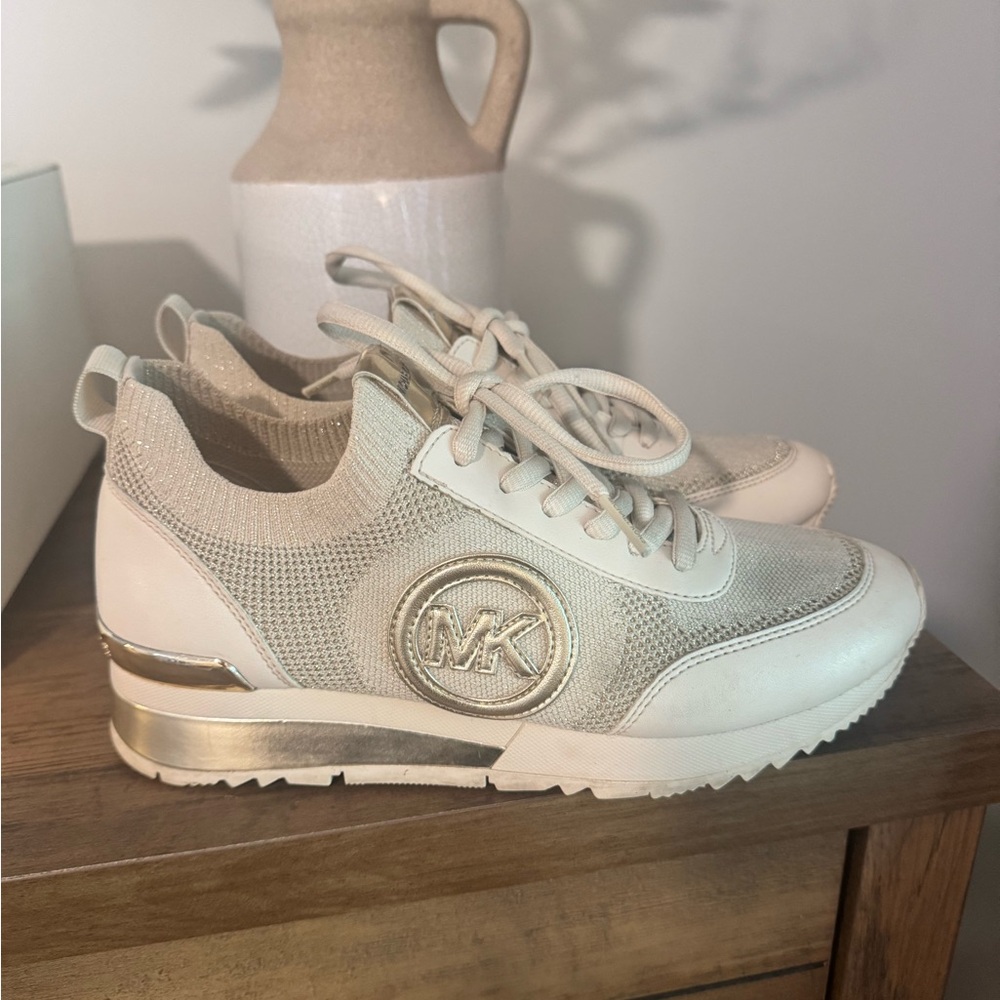 Michael Kors Beige and Metallic Gold Sneakers Like New!